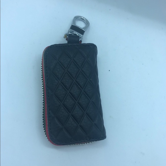 Keyholder - Picture 4 of 4